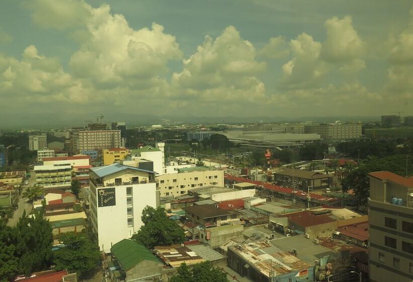 فندق Central Park Tower Resort