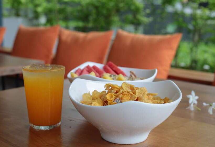 ホテル Chaantalay