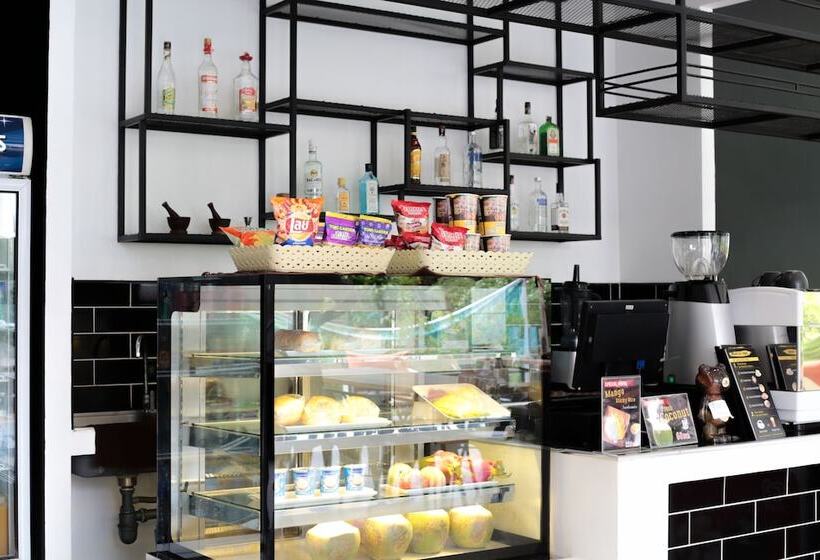 ホテル Chaantalay