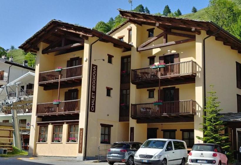 호텔 Chalet Seggiovia