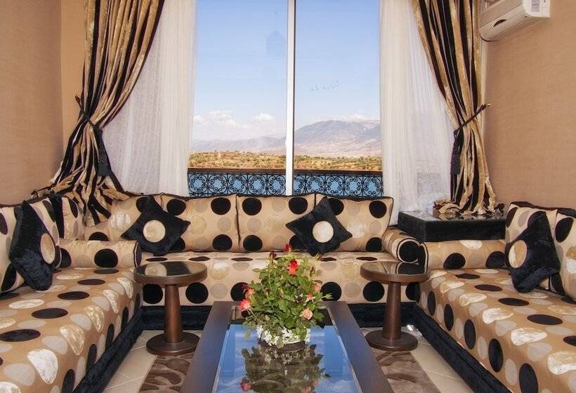 فندق Chems Du Lac