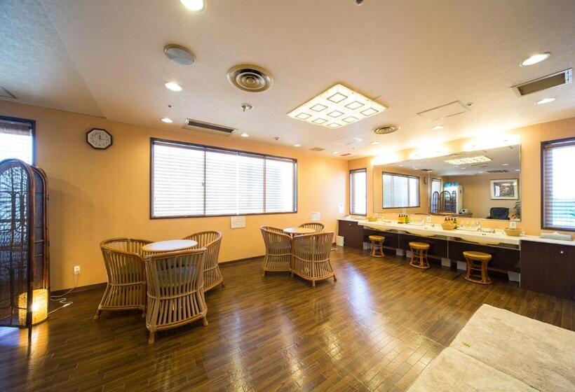 酒店 Claiton Esaka