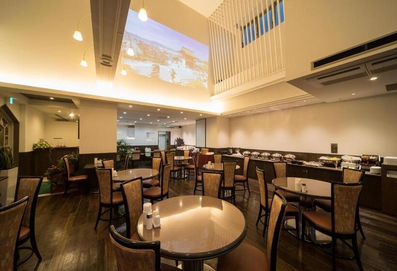 酒店 Claiton Esaka