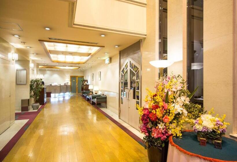 酒店 Claiton Esaka