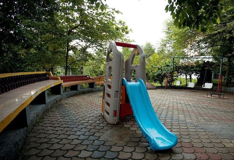 酒店 Crescent Residency