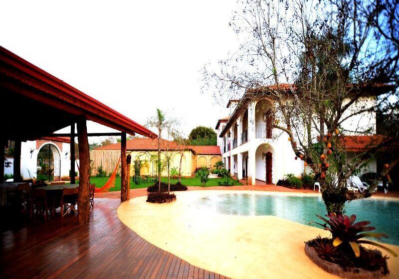 هتل El Pueblito Iguazu