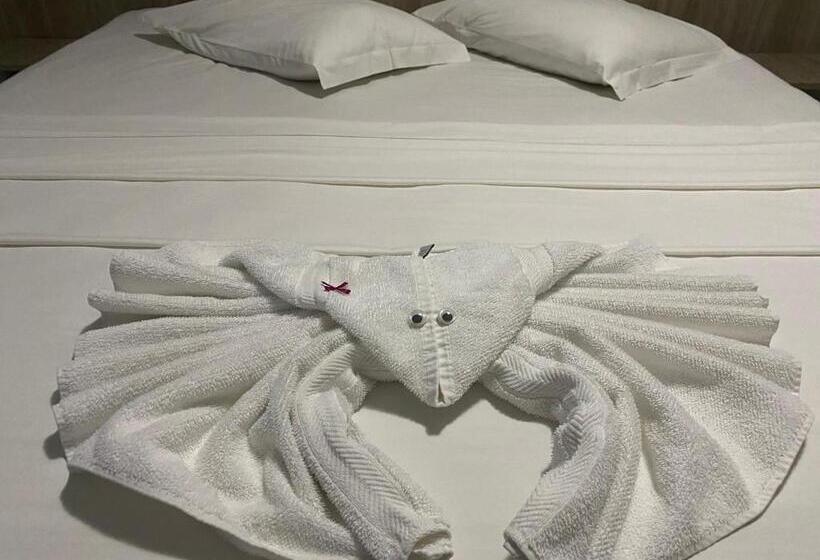 ホテル Fortaleza Inn