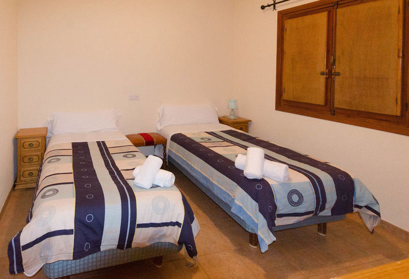 هتل Galindo Beach