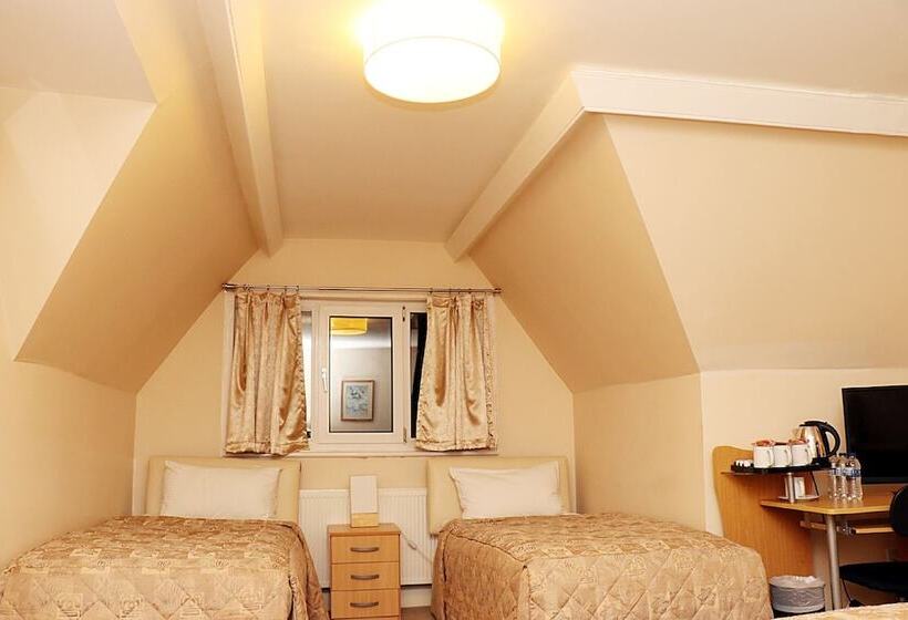 Отель Gatwick Inn