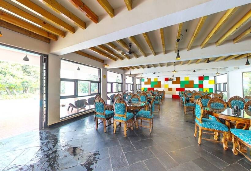 فندق Gir Vanvaso Resort