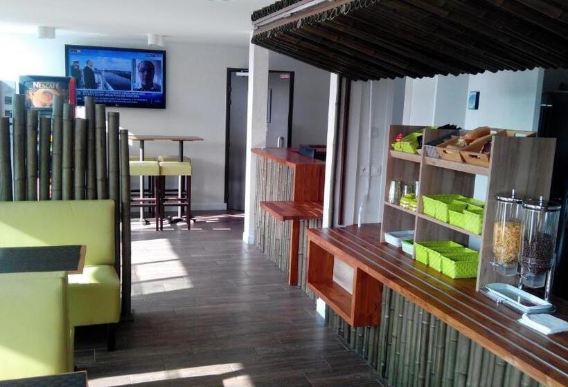 בית מלון כפרי Green S Fleury Merogis