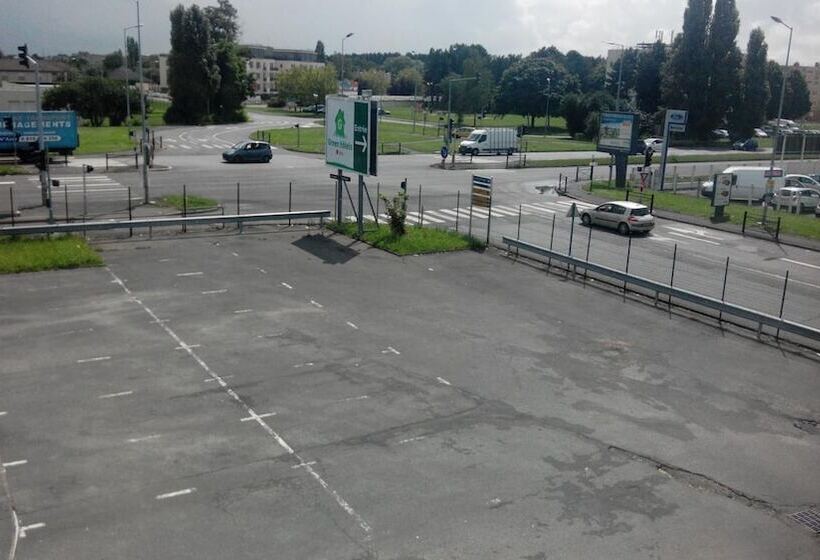 בית מלון כפרי Green S Fleury Merogis