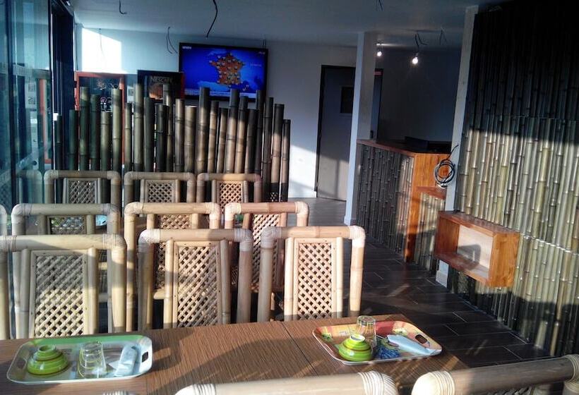 בית מלון כפרי Green S Fleury Merogis