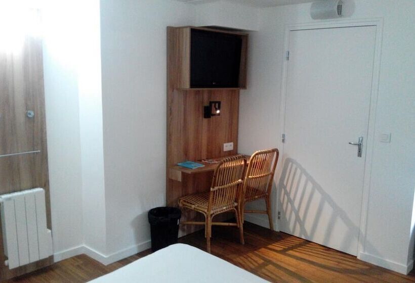 בית מלון כפרי Green S Fleury Merogis