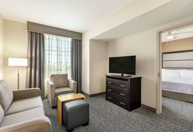 فندق Homewood Suites By Hilton Frederick