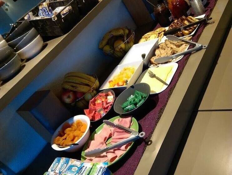 Отель Inn Design Resto Novo Langres