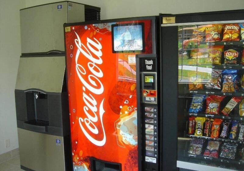 فندق Jacksonville Inn