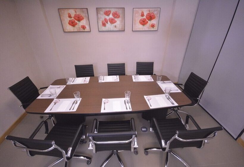 هتل Jinjiang Inn   Ortigas