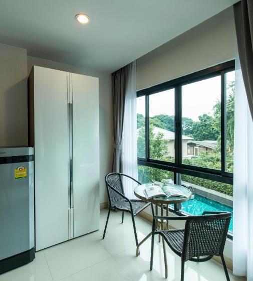 Отель Jira Boutique Residence