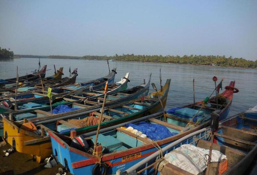 Отель Kanan Beach Resort