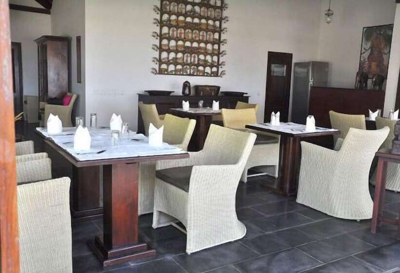 Отель Kanan Beach Resort