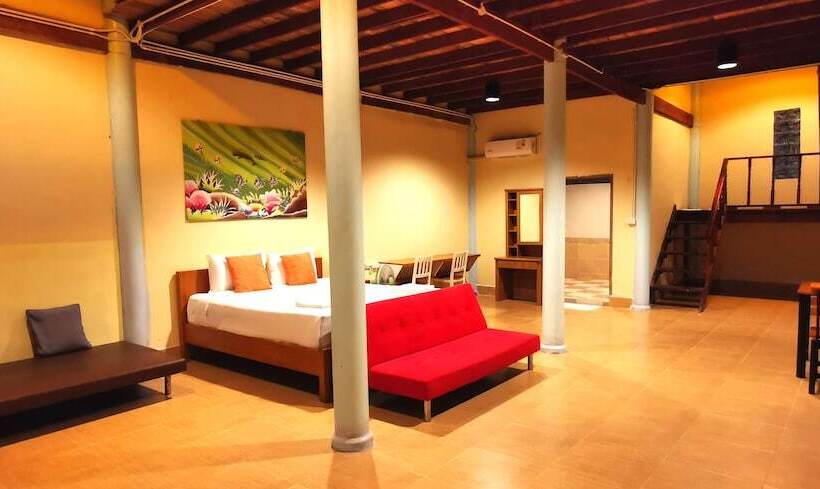 בית מלון כפרי Koh Mook Riviera Beach Resort