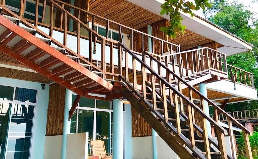 فندق Koh Mook Riviera Beach Resort