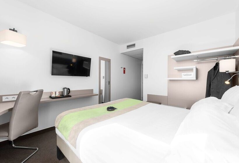 酒店 Kyriad Lyon Est Stadium Eurexpo Meyzieu