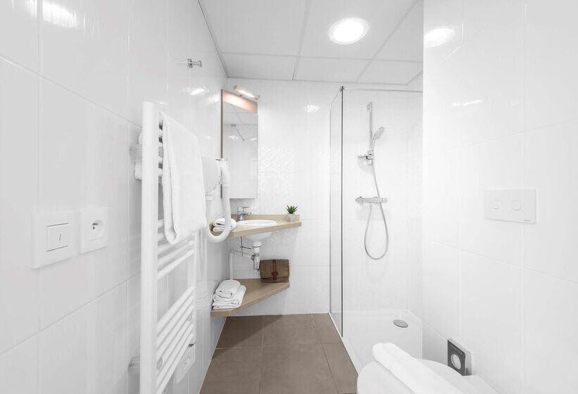 酒店 Kyriad Lyon Est Stadium Eurexpo Meyzieu