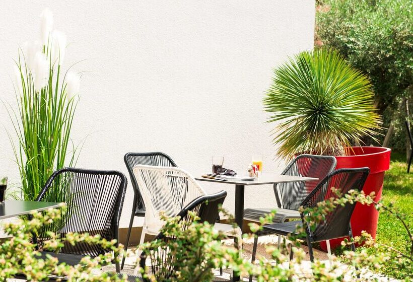 酒店 Kyriad Lyon Est Stadium Eurexpo Meyzieu