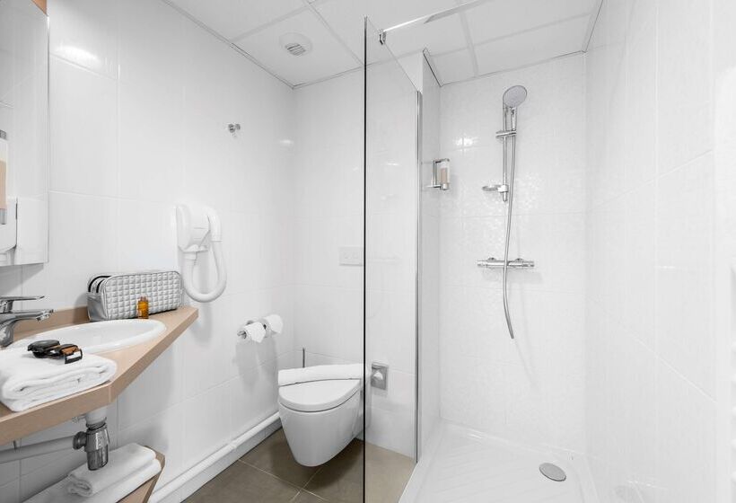 酒店 Kyriad Lyon Est Stadium Eurexpo Meyzieu