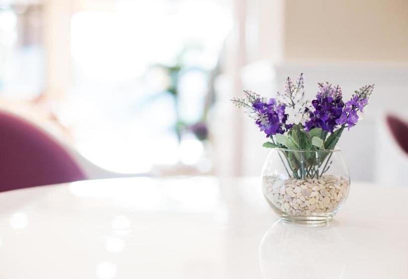 فندق Lavender Inn Permas Jaya