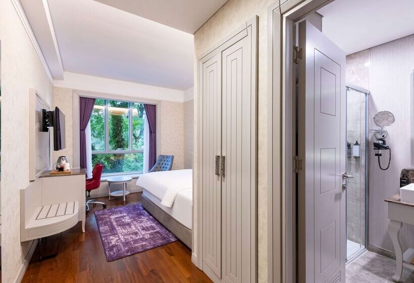 هتل Mercure Tbilisi Old Town