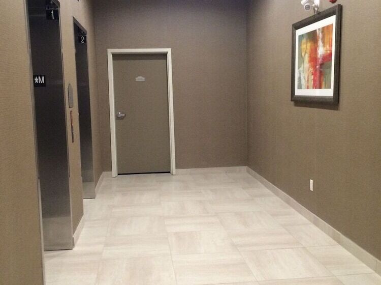 فندق Meridian Inn & Suites Lloydminster