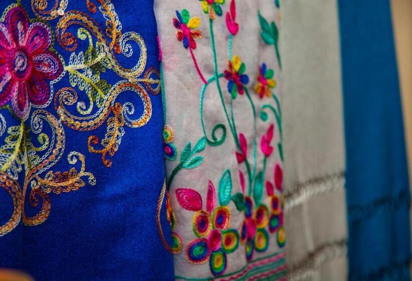 فندق Mestizo Gallery