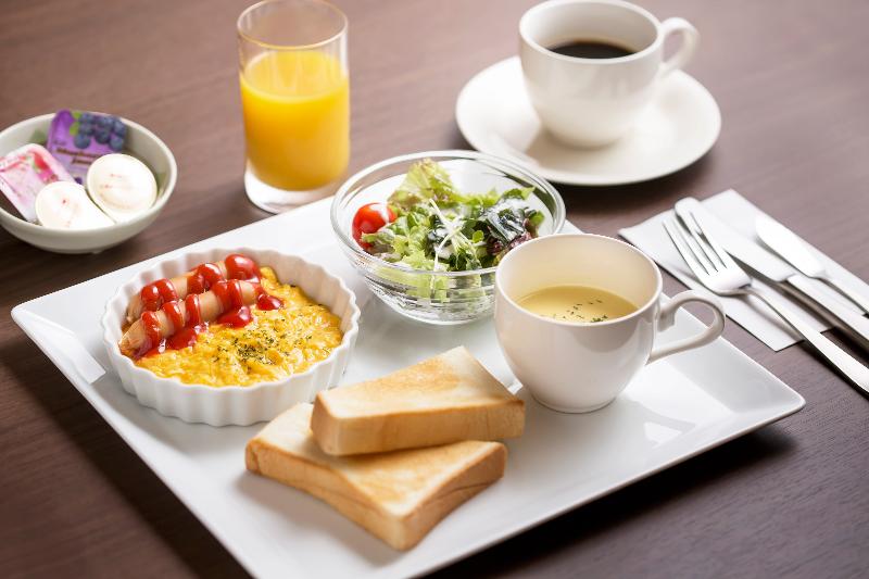 בית מלון כפרי Mystays Shinsaibashi East