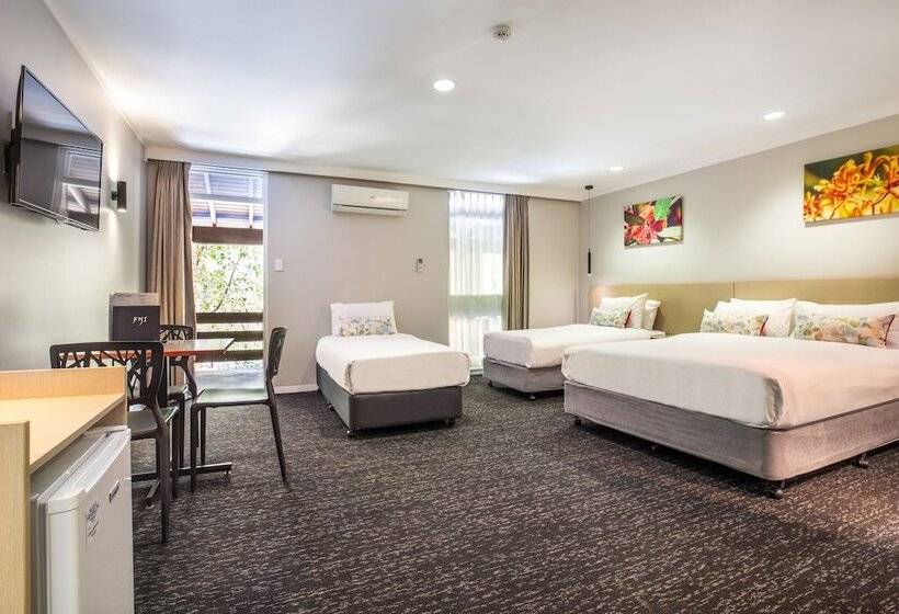 בית מלון כפרי Nightcap At The Ranch