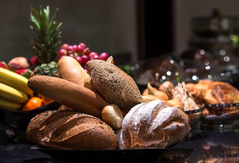 هتل Park Inn By Radisson Dammam