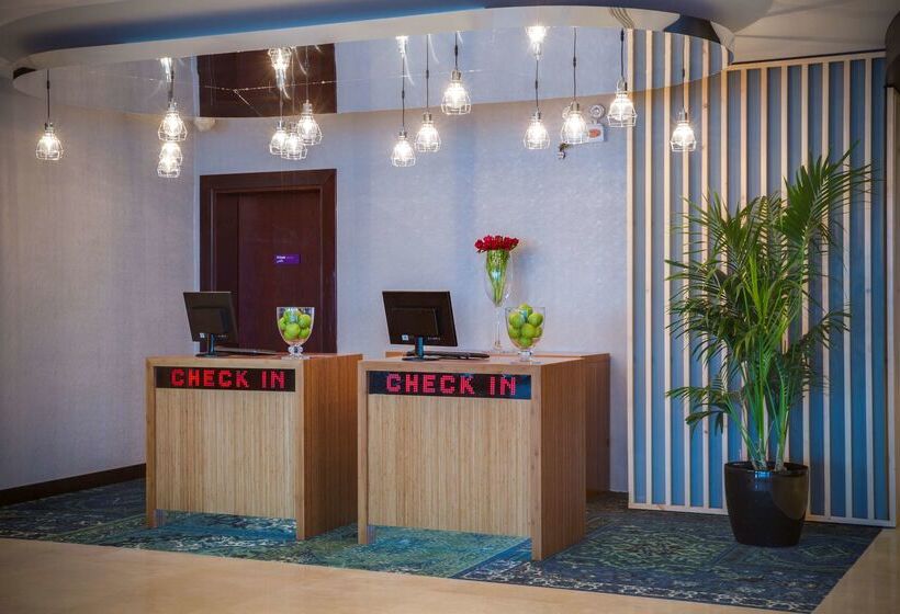 هتل Park Inn By Radisson Dammam