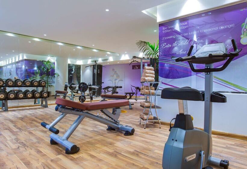 هتل Park Inn By Radisson Dammam