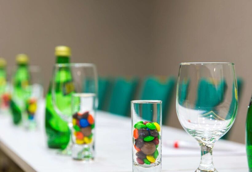 هتل Park Inn By Radisson Dammam