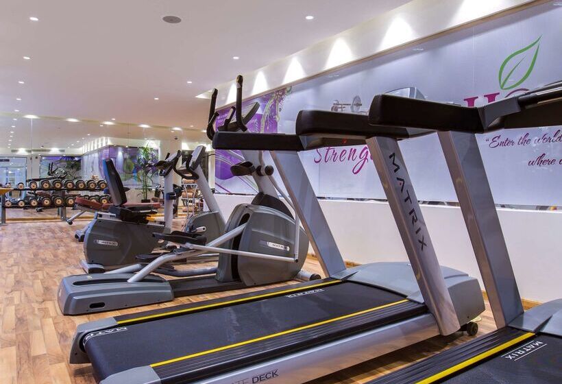 هتل Park Inn By Radisson Dammam