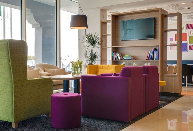 هتل Park Inn By Radisson Dammam