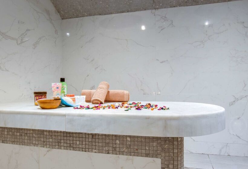 هتل Park Inn By Radisson Dammam