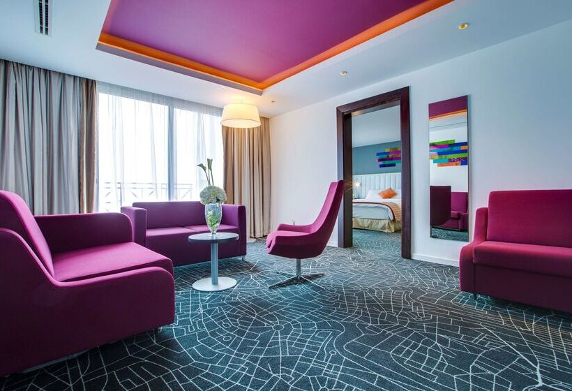 هتل Park Inn By Radisson Dammam