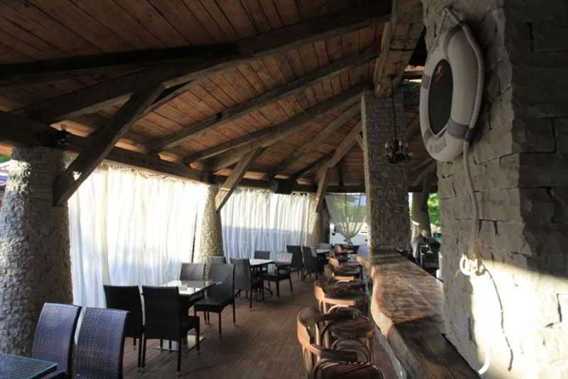 Отель Pasha Garni