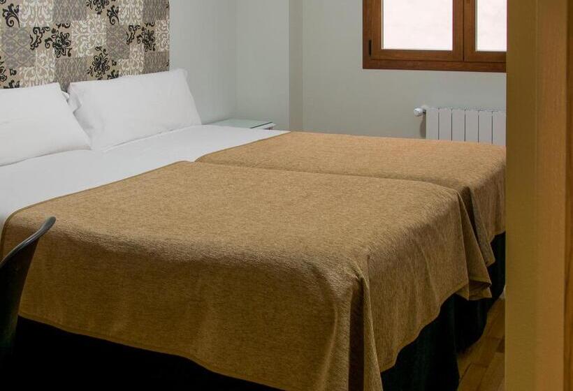 酒店 Pensión Laurel