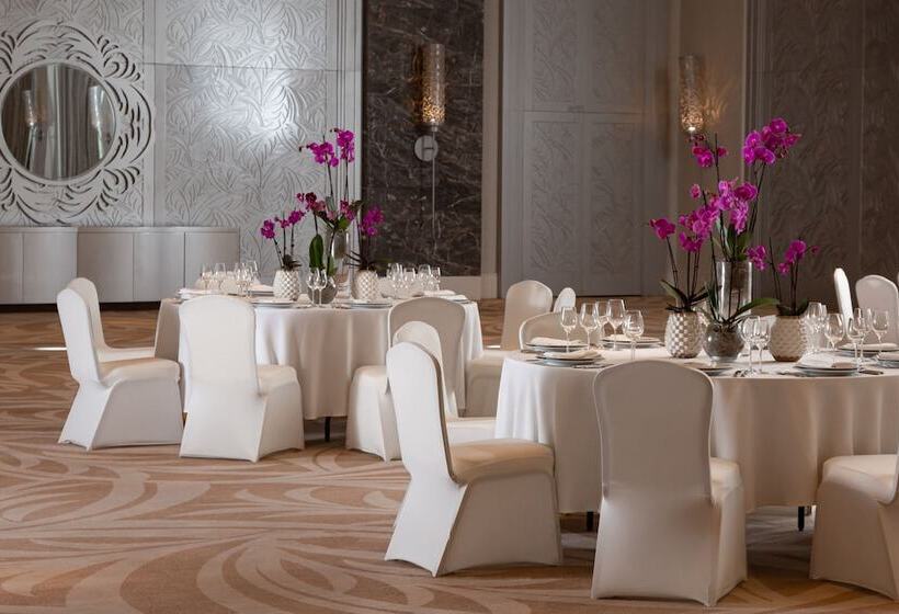 هتل Pik Palace, Shahdag, Autograph Collection