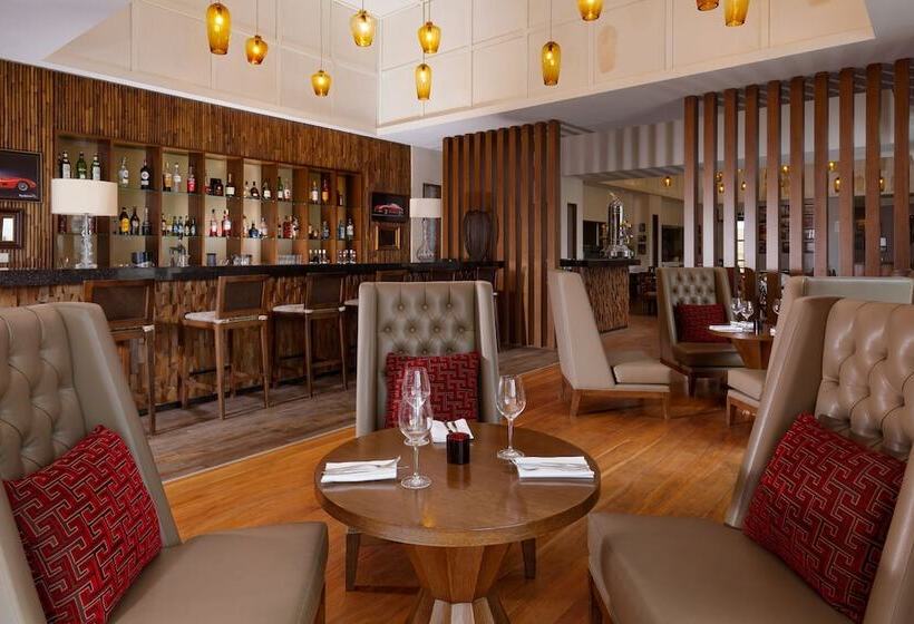 هتل Pik Palace, Shahdag, Autograph Collection