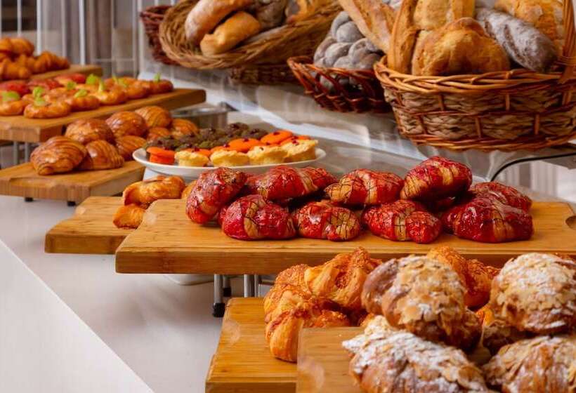 هتل Pik Palace, Shahdag, Autograph Collection